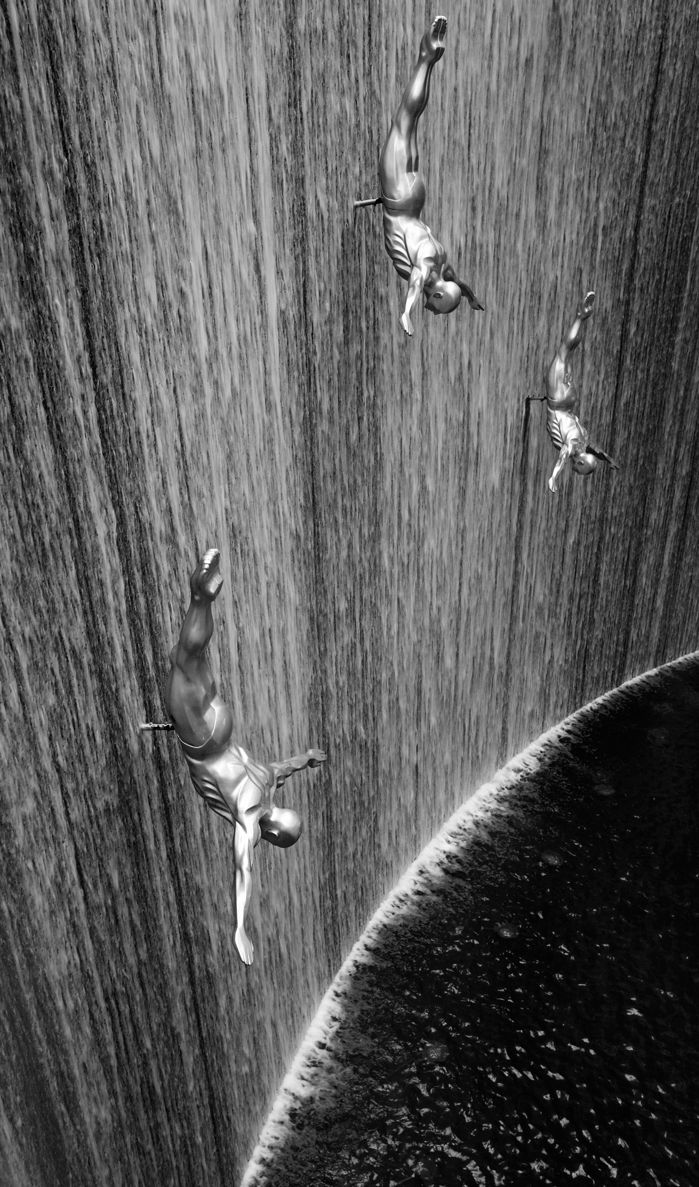 Dubai Mall Diving Fountain Looking Down