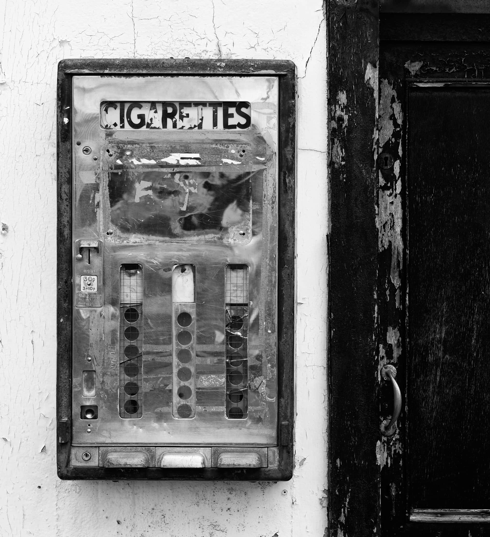 Old Cigarette Machine Deal