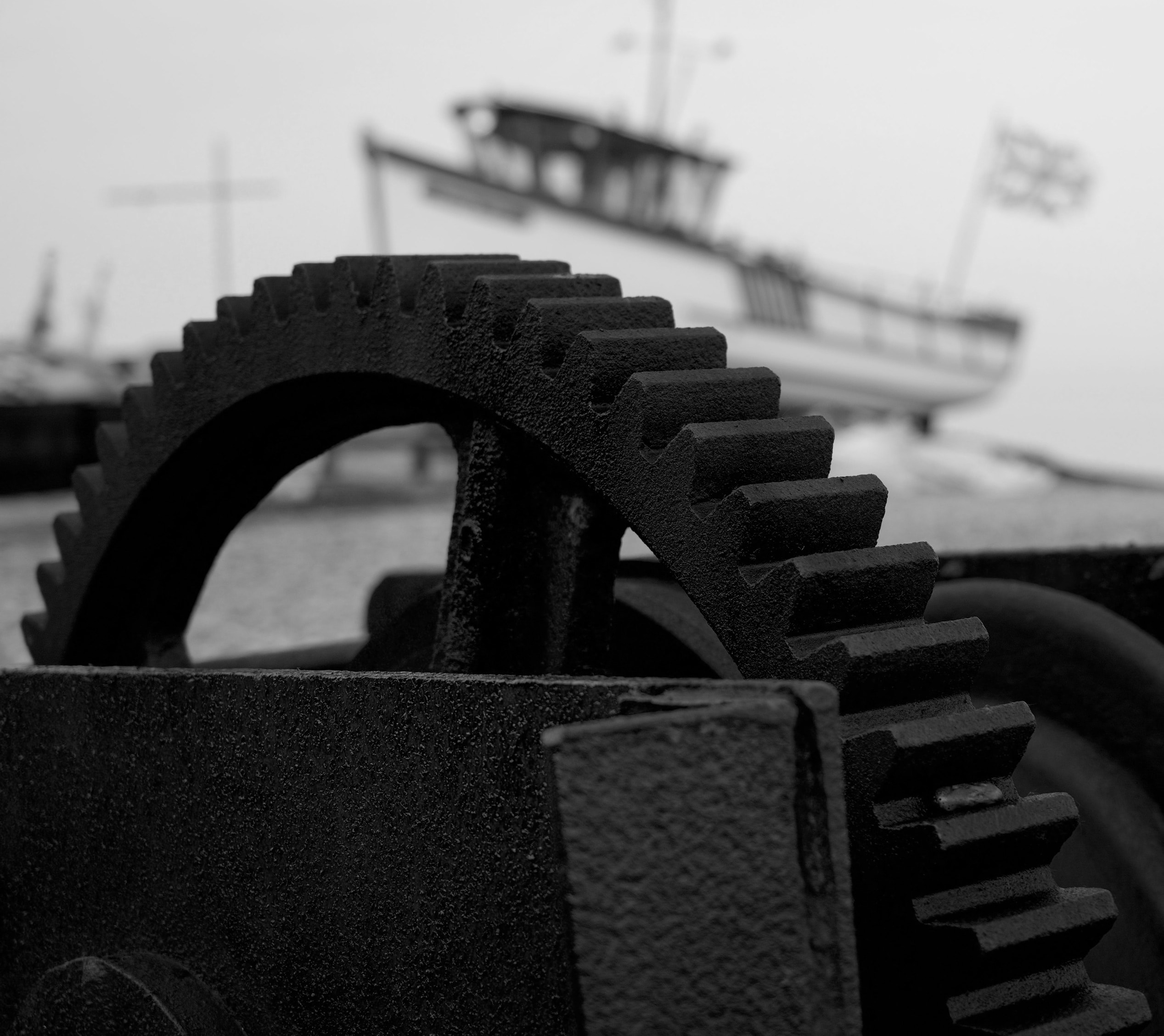 winch gear deal beach black and white
