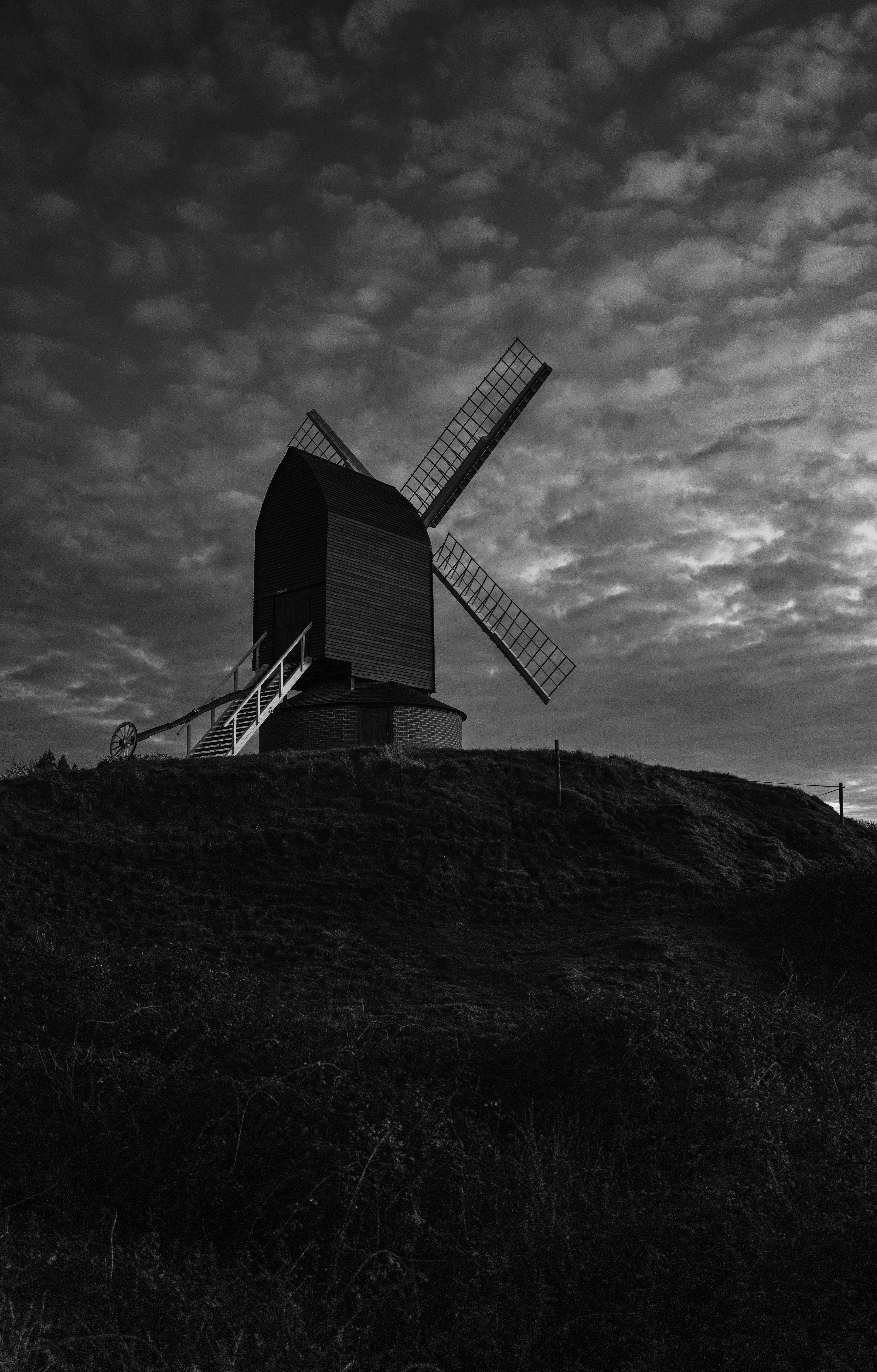 Brill Windmill at dusk
