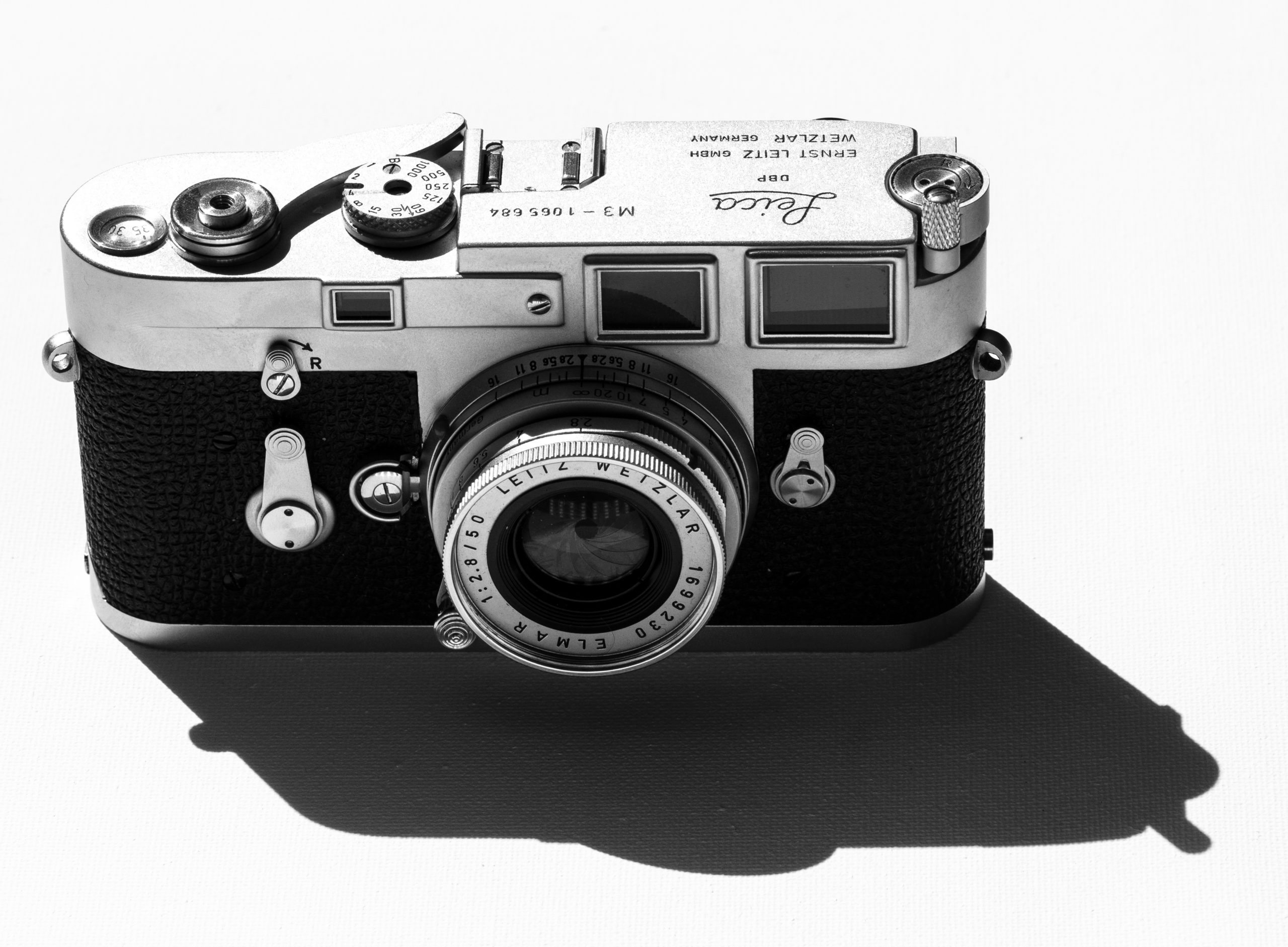 Leica-M3_Elmar_Shadow_bw-