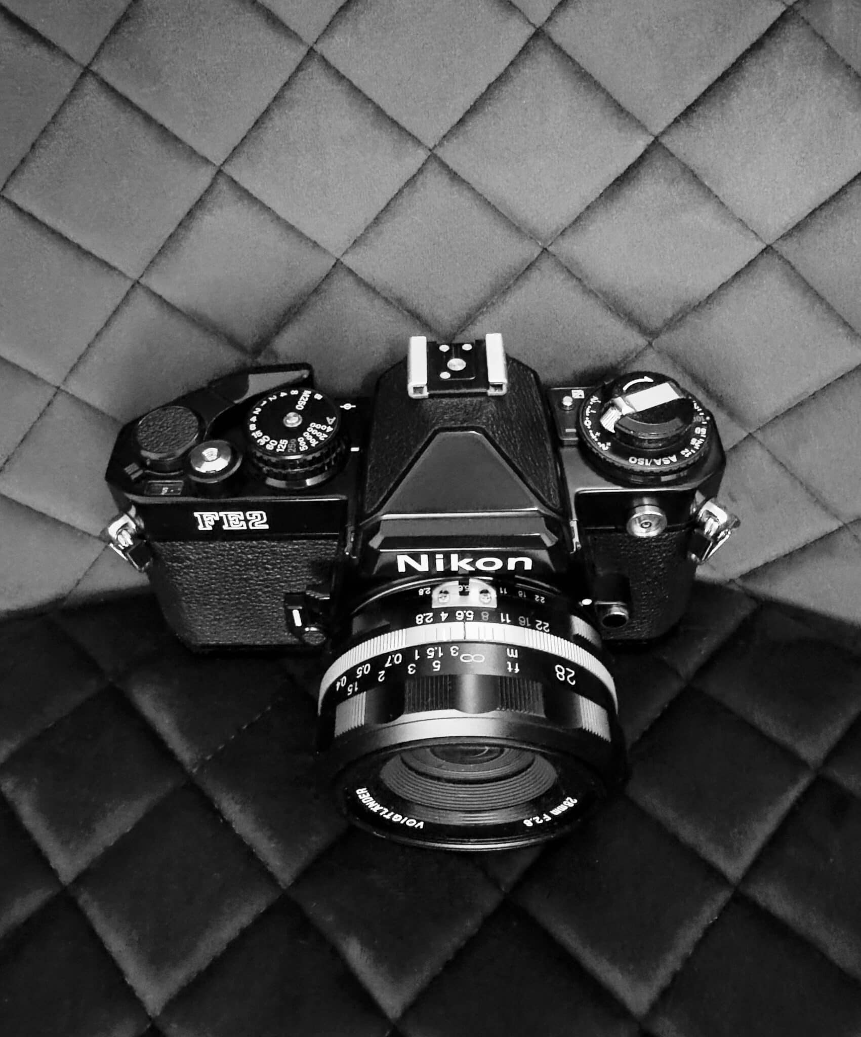 Nikon FE2 Noir - Appareil Argentique 35 Mm Vintage + Flash SB-3 + Nikkor